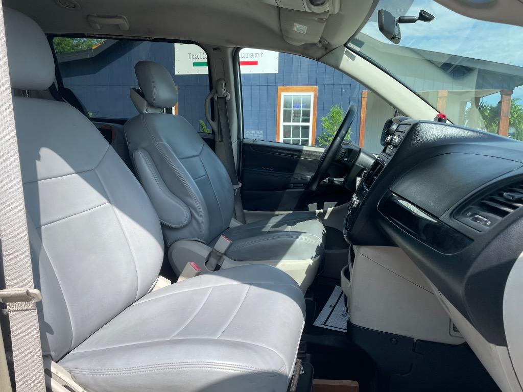 2014 Dodge Grand Caravan SE - Photo 12