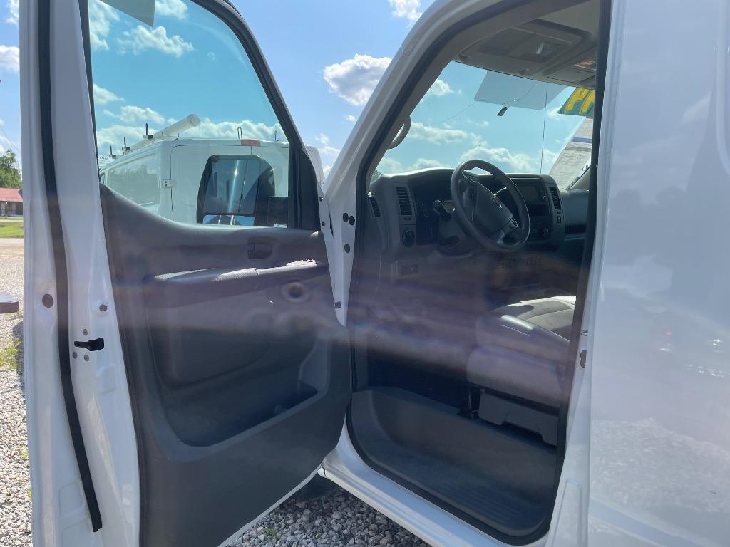 2020 Nissan NV Cargo SV - Photo 9