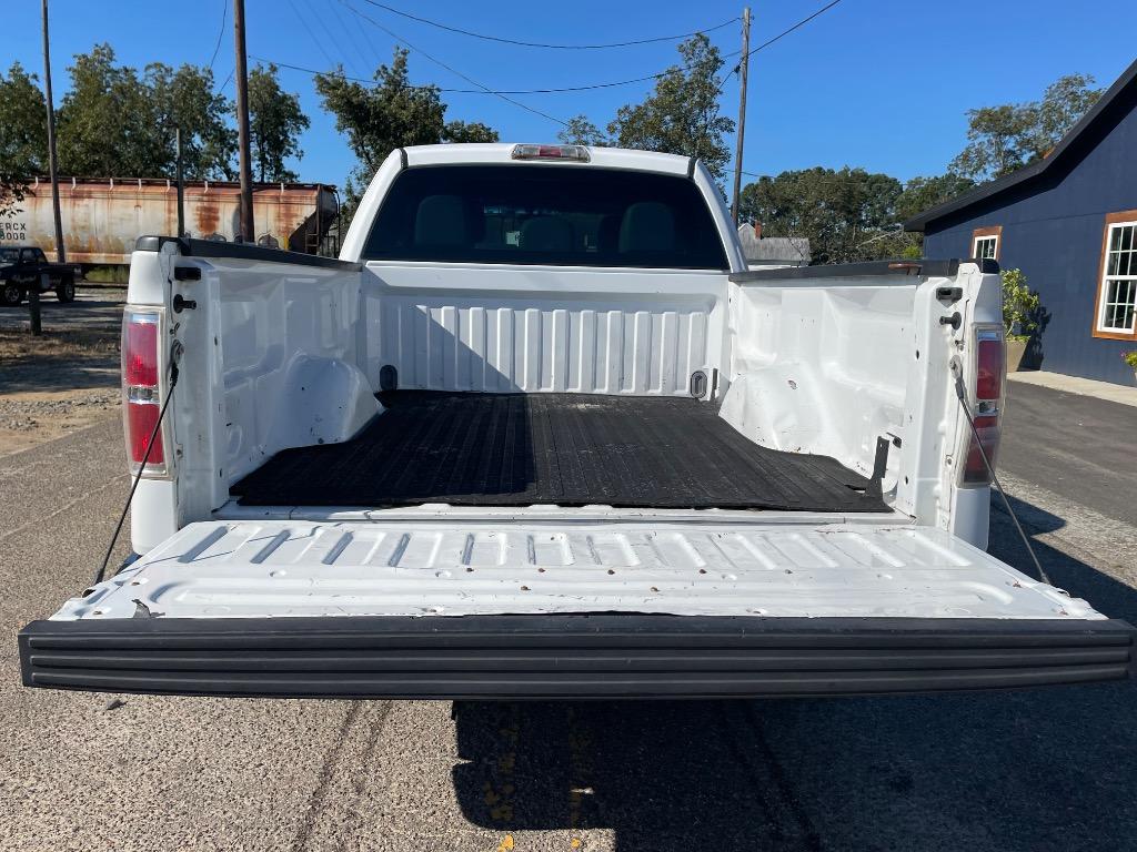 2011 Ford F-150 XL - Photo 12