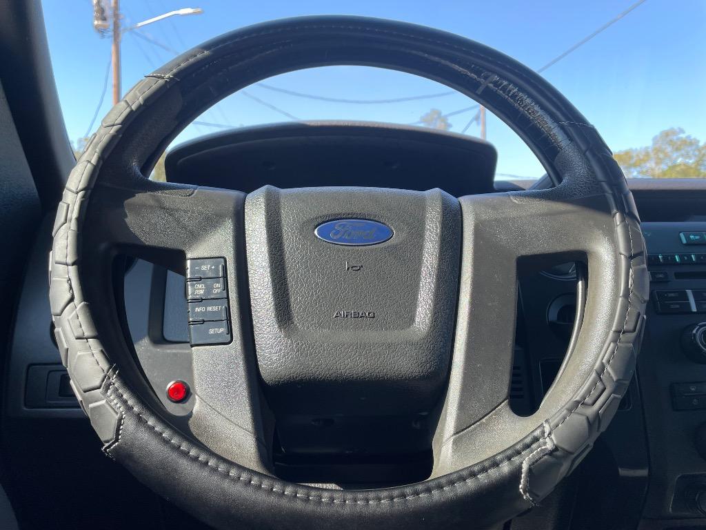 2011 Ford F-150 XL - Photo 22
